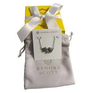 Kendra Scott Checkered Flag Silver Short Pendant Necklace NEW! TRENDING!